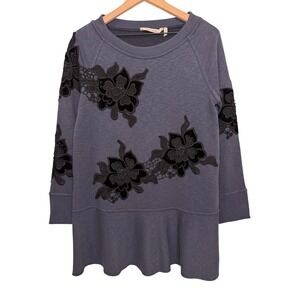 Soft‎ Surroundings Evie Tunic Sweatshirt Size M Floral Lace Applique Embroidered